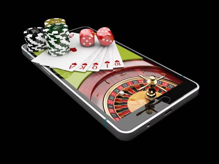 Pengguna mobile membaca loyalitas akun